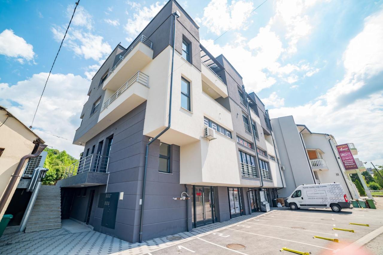 San-Mar Apartments 图兹拉 外观 照片