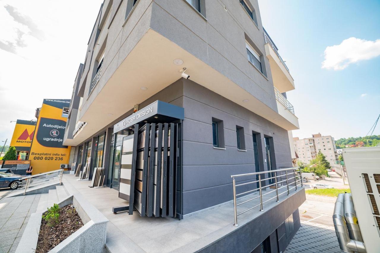 San-Mar Apartments 图兹拉 外观 照片